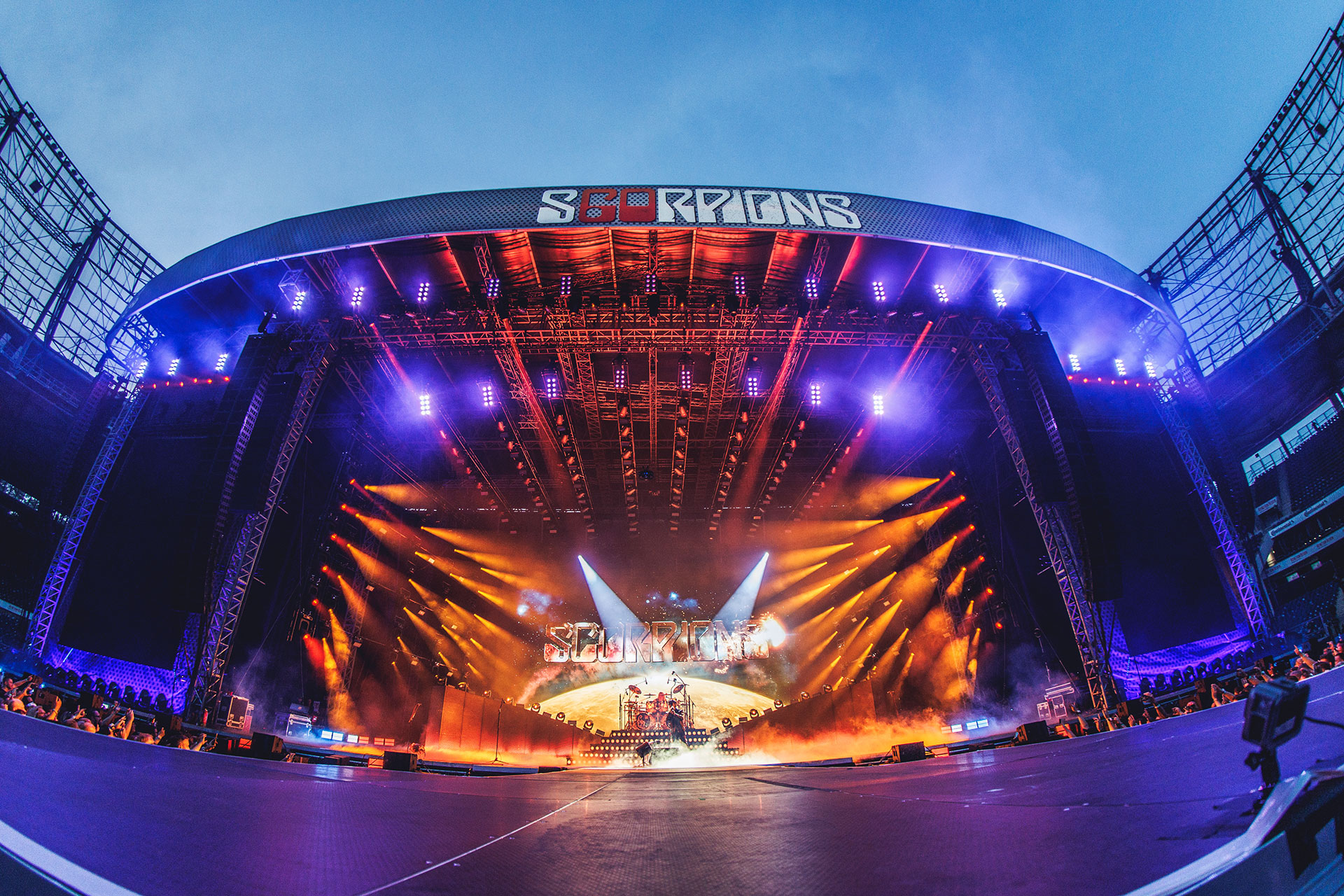 Scorpions 2024 Microtone Javier Bradago