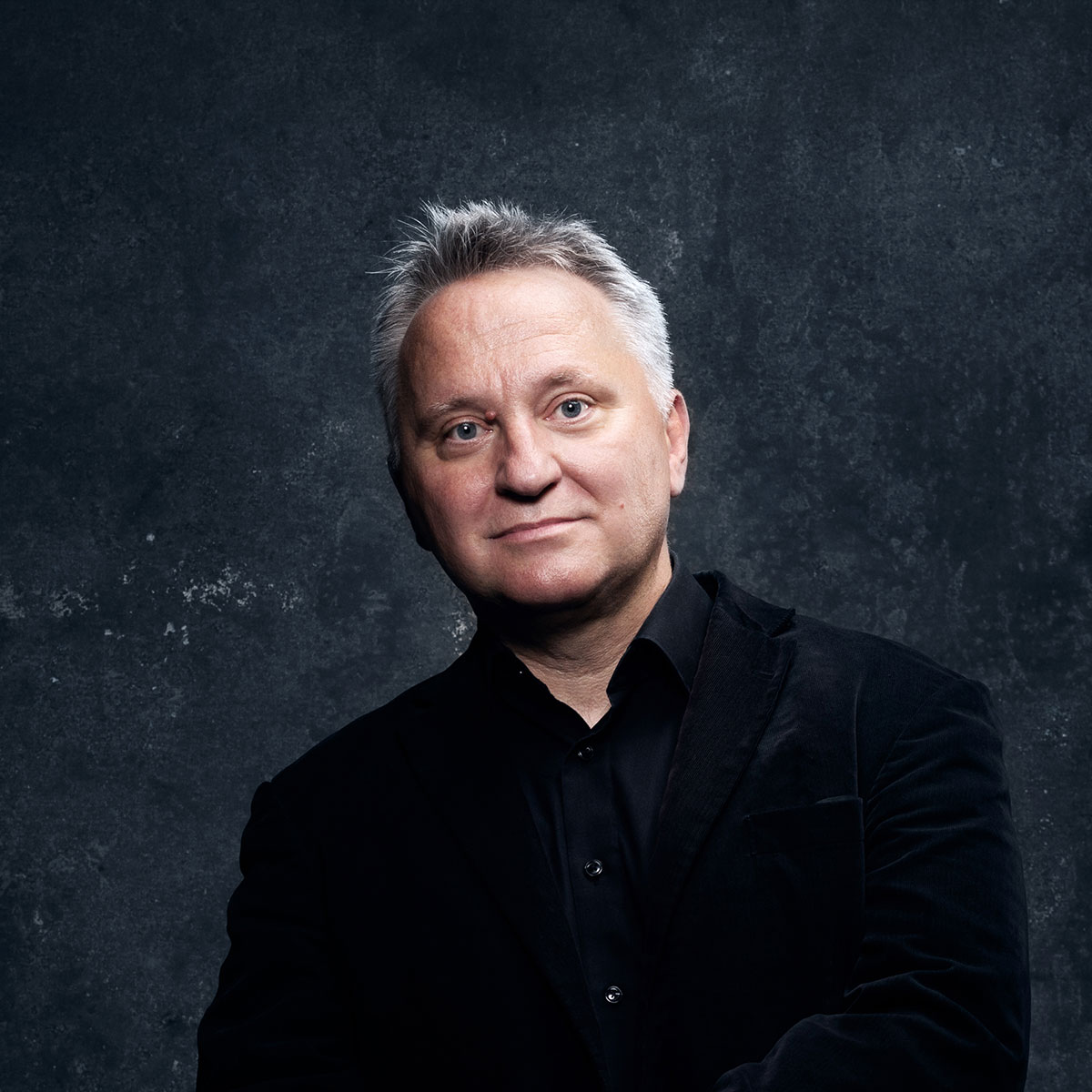 Zoltán Kovács