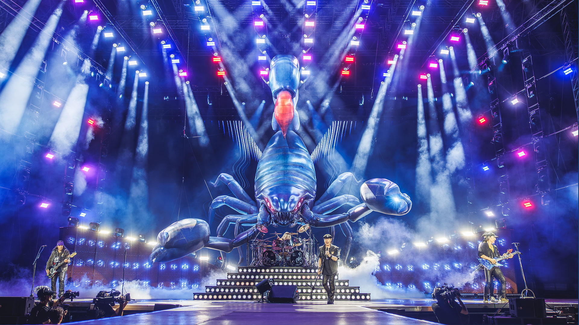 Arena Scorpions Inflatable Sequence